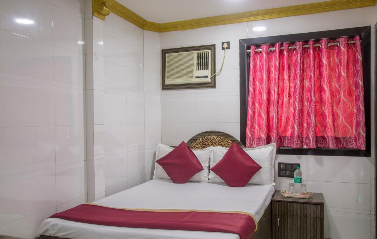 Relax Guest House Mumbai Exterior foto